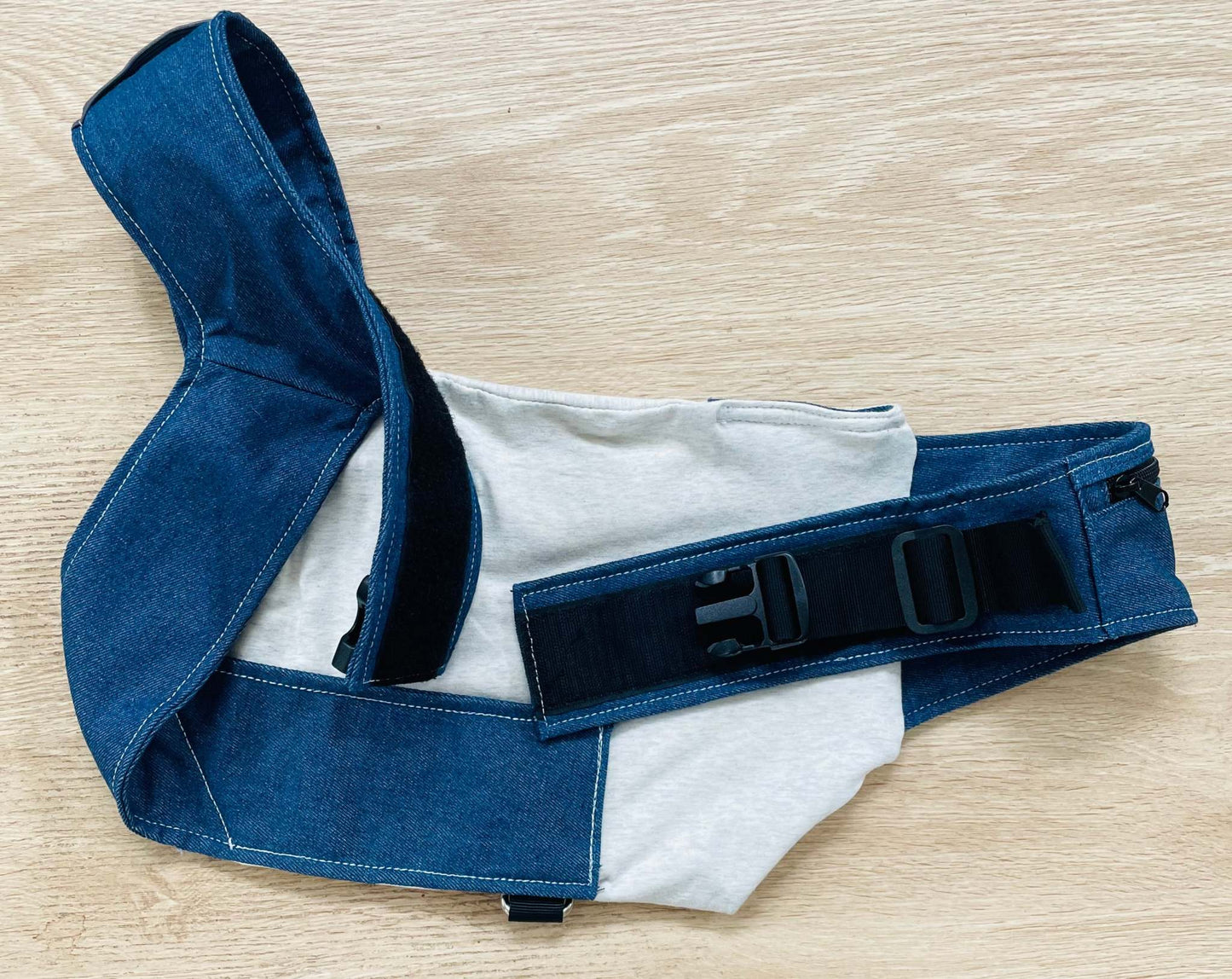 Chihuahua sling carrier Pet Sling Carrier Pocket Pooch- Ultimate Stylish Comfy Solution.